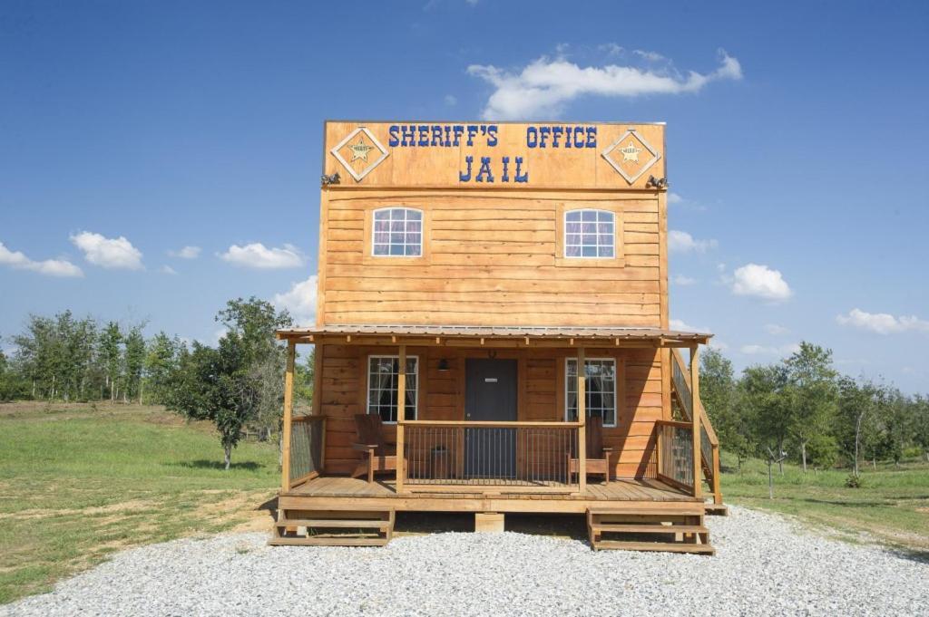 Diamonds Old West Hotel เมอร์ฟรีสโบโร ภายนอก รูปภาพ