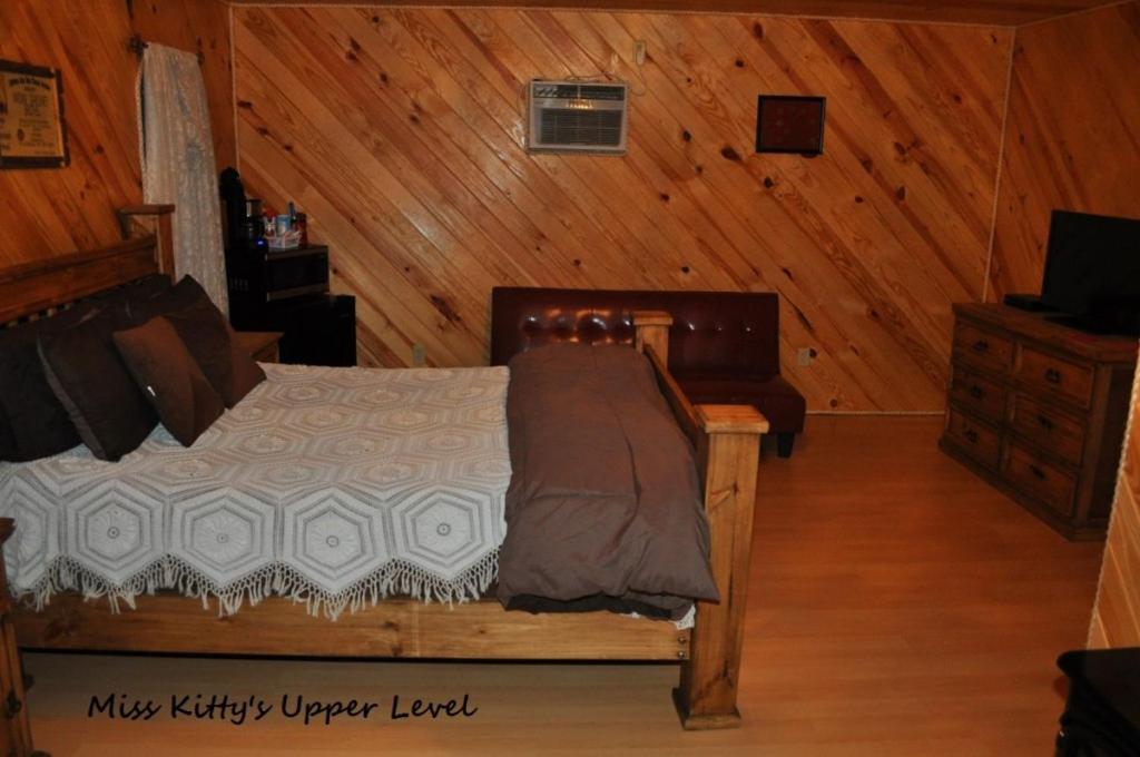 Diamonds Old West Hotel เมอร์ฟรีสโบโร ภายนอก รูปภาพ